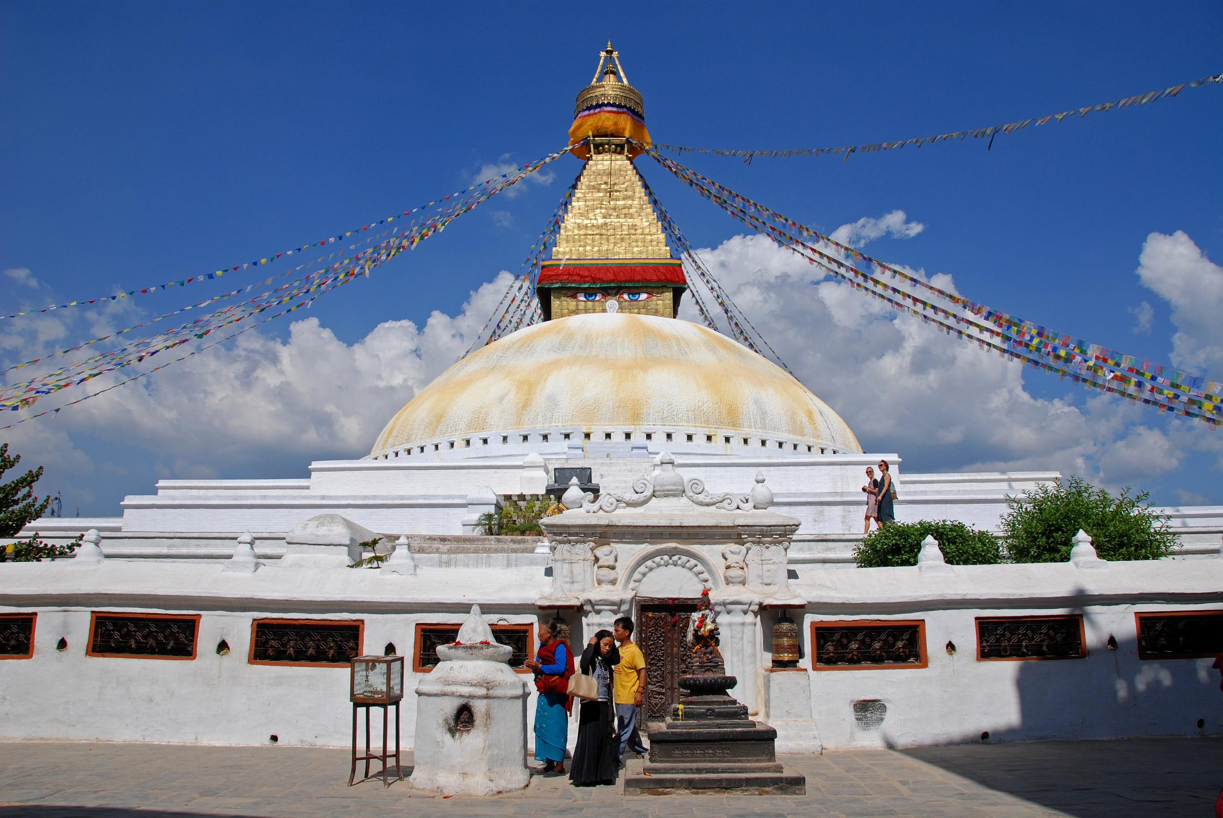 Kathmandu Boudhanath 04 Stupa From Entrance 
